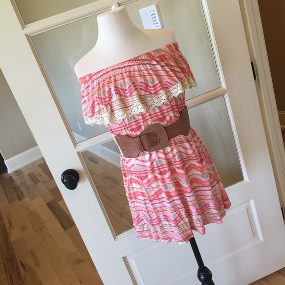 Off Shoulder Mini Dress NWT Womens Small - Picture 1 of 5